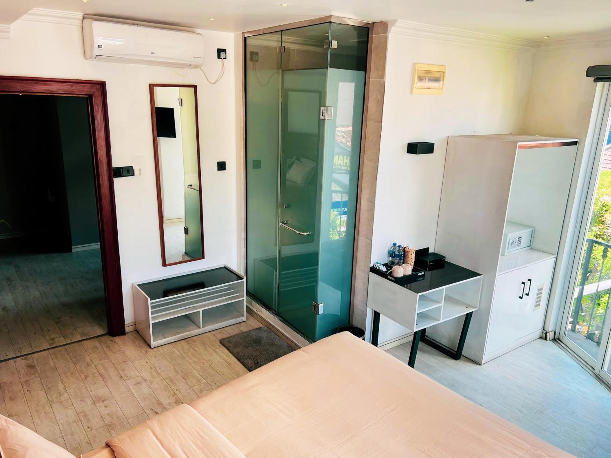 Bed Station 210 Hotel Kandy Buitenkant foto